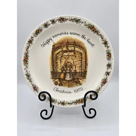 Holly Hobbie Plate Christmas 1972‎ Happy Memories Commemorative Edition 10-1/8