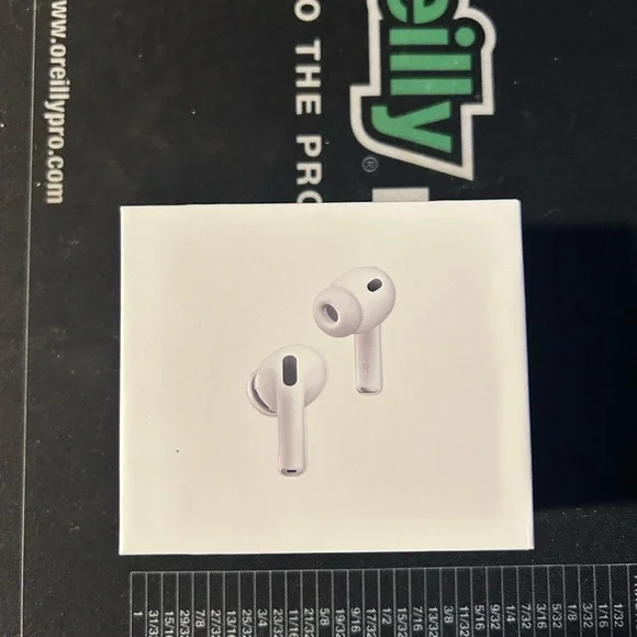 Wireless Earbuds with Charging Case - White