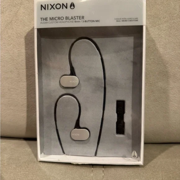 Nixon Micro Blaster In-Ear Headphones - Black
