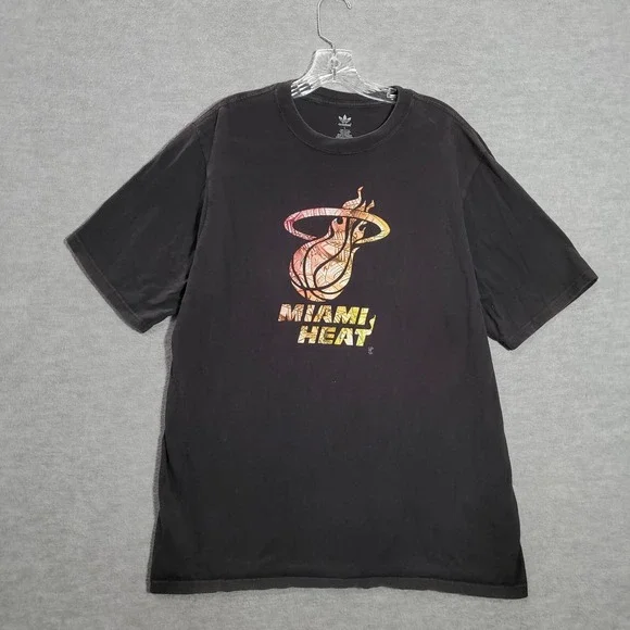 Miami Heat Men Shirt Large Black Logo Adidas Graphic Short Sleeve Crew Neck Tee