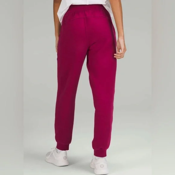 Lululemon Scuba Relaxed HR Jogger