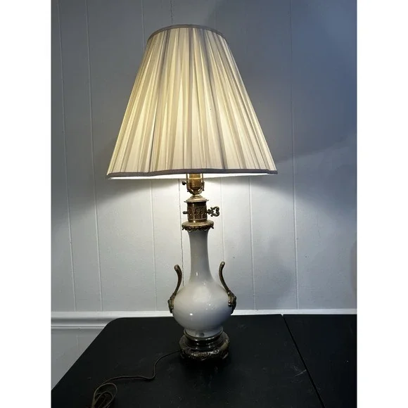 Vintage Tyndale China Table Lamp White Porcelain Brass Tone Ornate Handles Pleat