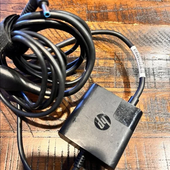 HP 45W Original TPN-LA04 Charger