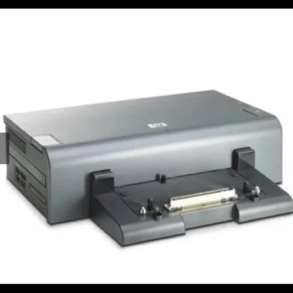 NWT HP Commercial Docking Station