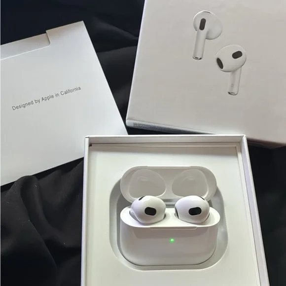 Apple Wireless Earbuds with Charging Case