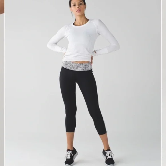 Lululemon Pace Rival Crops