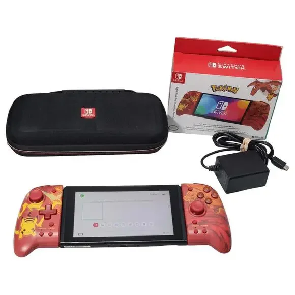 Nintendo Switch 32GB Console HAC-001 W/ Hori Joy Cons, Adapter, Case. TESTED