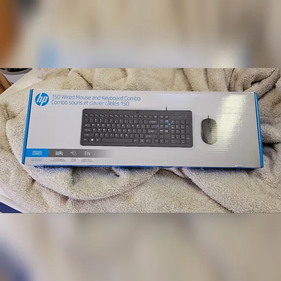 HP 150 Wired Keyboard and Mouse Set in Black