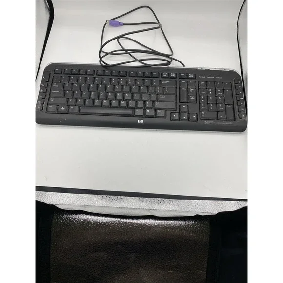HP Wired Keyboard Model SK-2960 5188-6077 UNTESTED
