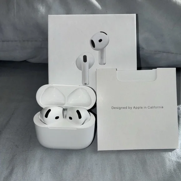 Apple White AirPods Pro gen 4th with noise cancellation