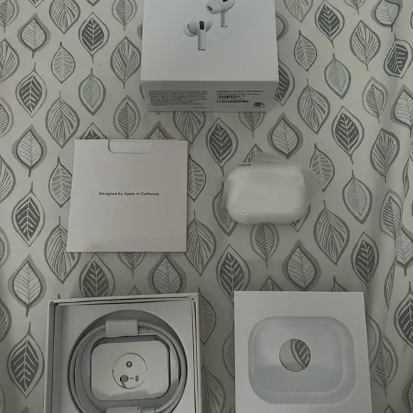 Apple AirPods 2nd generation pros