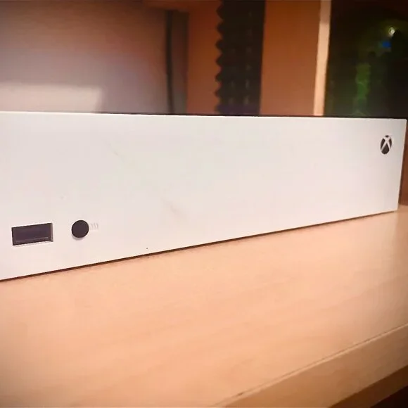 Brand New Xbox Series S With Controller