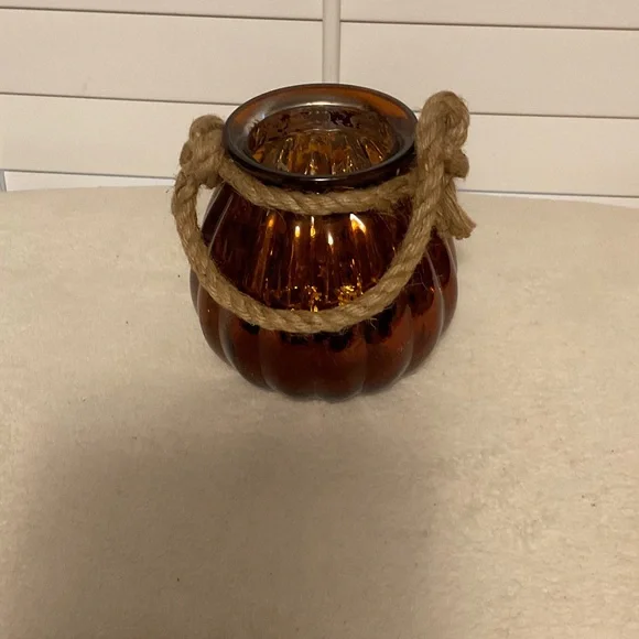 Rustic Amber Glass Lantern with Rope Handle