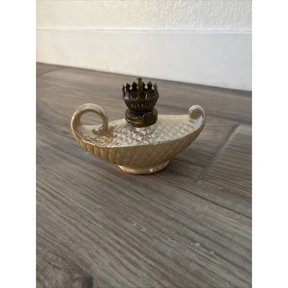 Vintage Small Oil Lamp Peach‎ Luster Genie