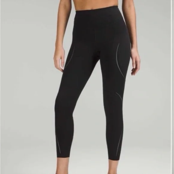 Lululemon‎ Base Pace High Rise Reflective Tight, 25”