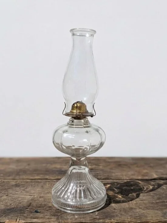 Vintage Anchor Hocking Clear Glass Kerosene Oil Lamp 18