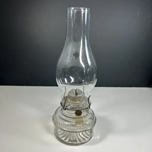 Vintage Tall Clear Indoor Glass Chimney Kerosene Oil Lamps round Base