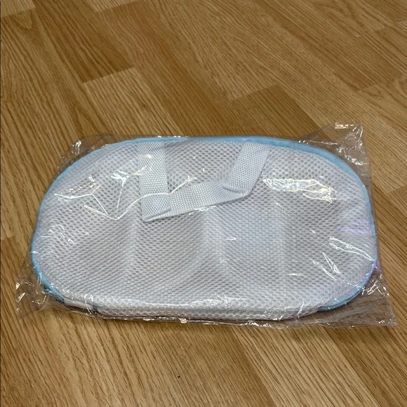 White Mesh Delicate Garment Laundry Bag