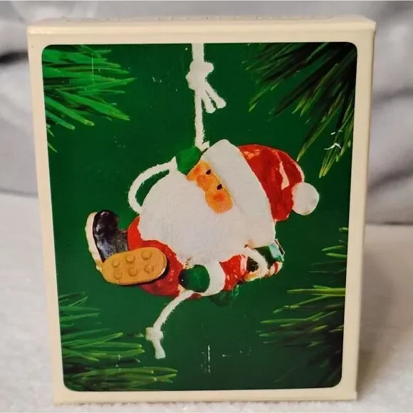 1983 Hallmark Keepsake Ornament *Rare*