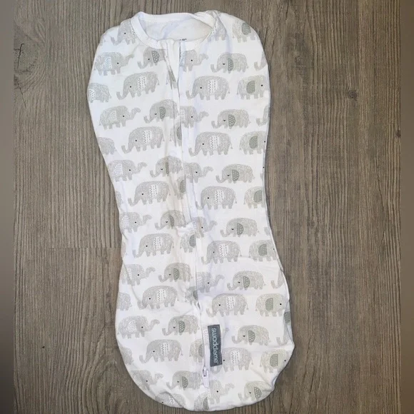 SwaddleMe Elephant Print Baby Swaddle 0-2 Month Unisex
