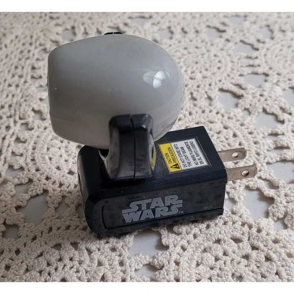 Star Wars Plug In Projector Night Light LED Dusk to Dawn Sensor