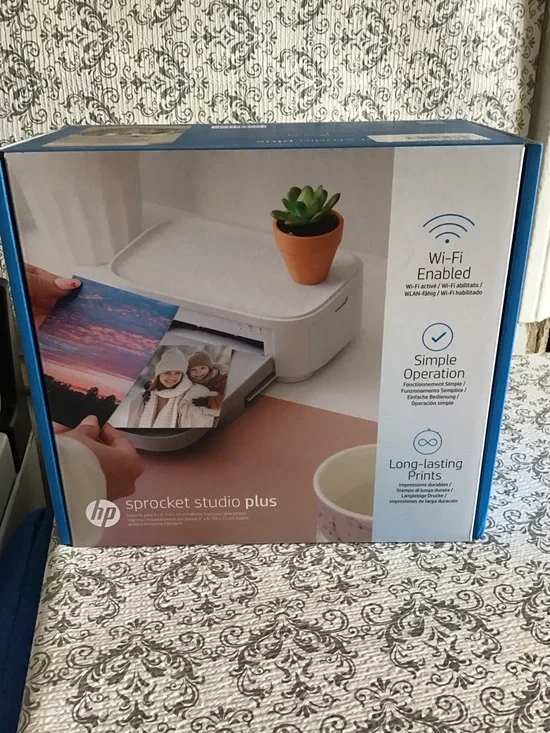 HP Sprocket Studio Plus Compact Photo Printer - White New not opened