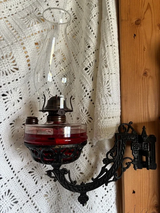 Bracketed Oil Lamp