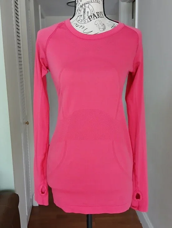 Lululemon Swiftly Tech Long Sleeve Crew
