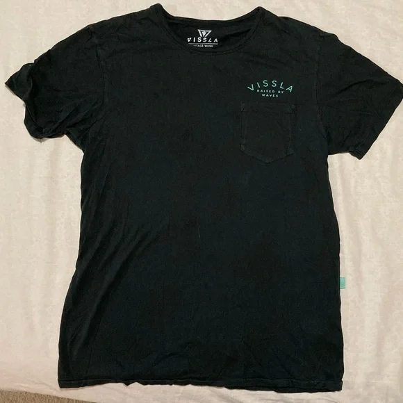 VISSLA‎ 100% Cotton Black Short Sleeve Vintage Wash Tee | Faint Staining