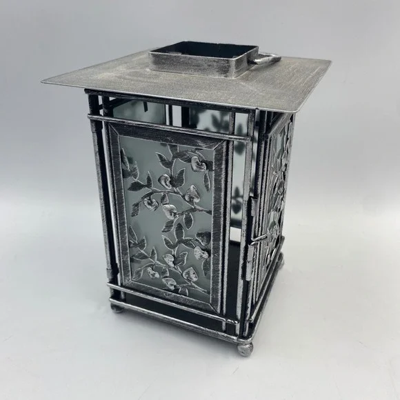Distressed Silver Metal Leaf Vine Lantern Frosted Glass Candle Holder 7.5 Inch