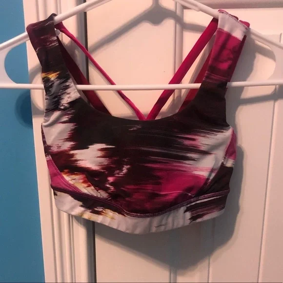 Lululemon bra