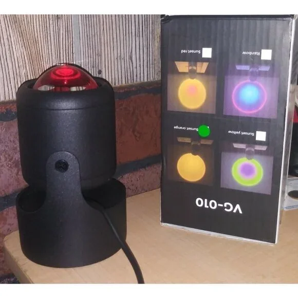 NEW in BOX Sunset Projection Lamp Blinky Halloween USB LED Decor 360 degree cute