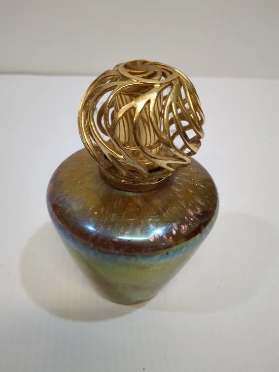 510 Gold-Tone Decorative Lamp with Iridescent Green-Blue Glass