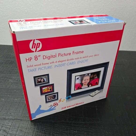 New- HP 8” Digital Picture Wood Frame Black with Remote DF820B4