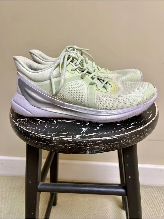 Lululemon Blissfeel Running Shoes