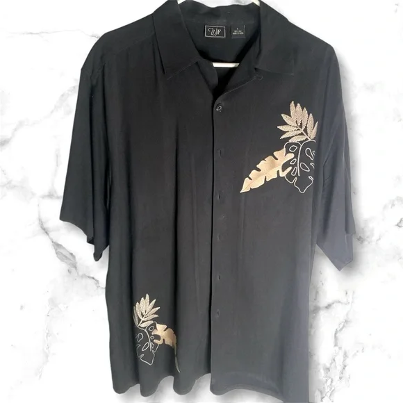 WFF 100% Silk Black Button Down Men's Short Sleeve Shirt Sz.Large-XL Embroidered