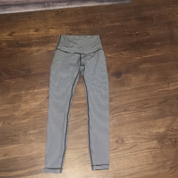 Lululemon Wunder Under High-Rise Tight 25