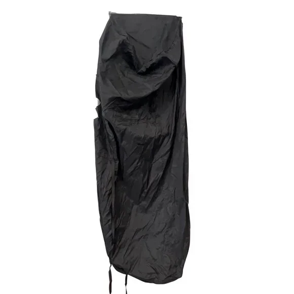 Under Armour Zip Up Garment Bag Black Drawstring Travel Sportswear Organizer