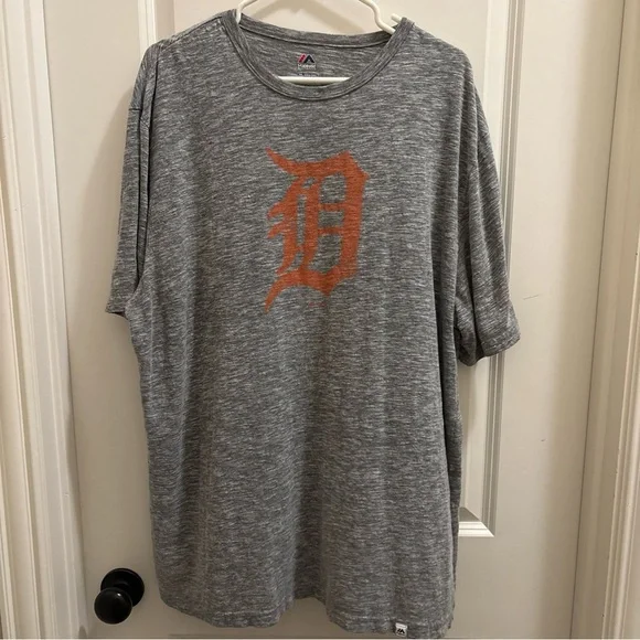 MLB Majestic Detroit Tigers T-Shirt Mens 2XL Heather Gray Crew Neck Baseball