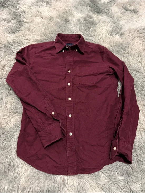 American Eagle shirt XS button down Maroon