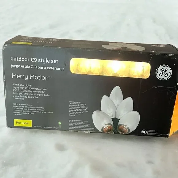 GE Merry Motion Pro-Line C9 Christmas Lights 100 Clear 16 Function 49ft Outdoor