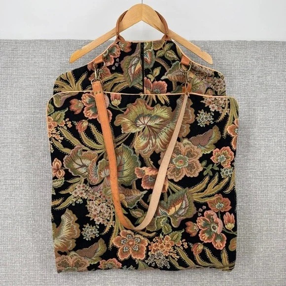 Vintage Accessories Unlimited Garment Bag OS Floral Tapestry Cottage Travel