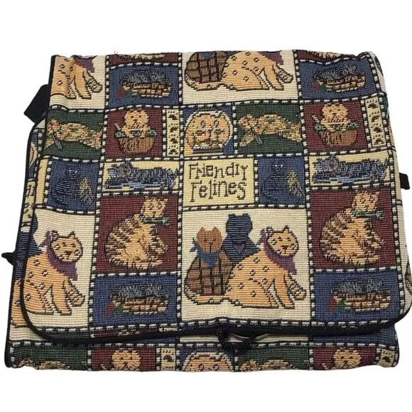 Vintage Totes Friendly Felines Tapestry Hanging Jewelry/Accessory/Garment Bag