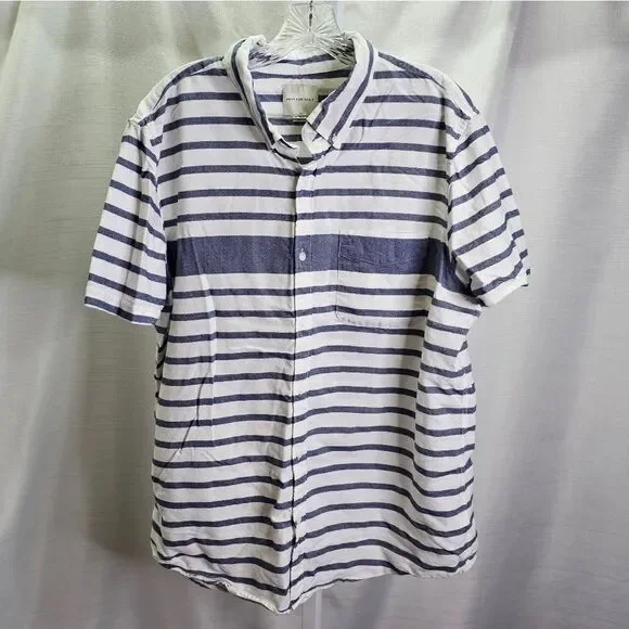 American Eagle Outfitters White and Blue Striped Cotton Button Down Shirt XXL