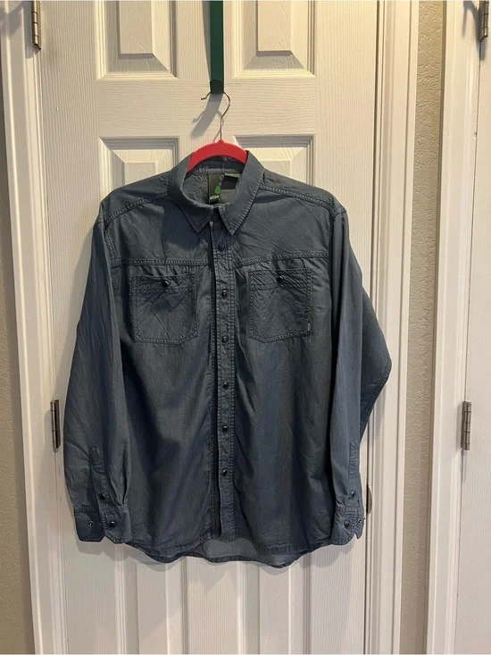 Stio Men's Casual Button-Down Shirt in Slate Blue