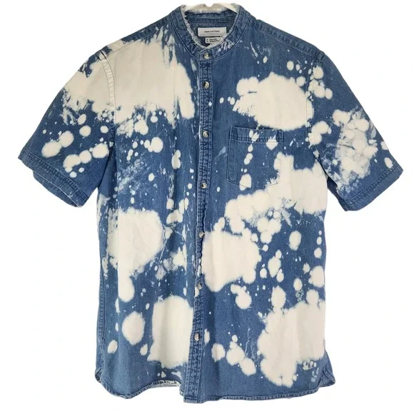 Urban Outfitters Button Up Shirt‎ Mens Medium Bleach Splatter Blue Mock Neck