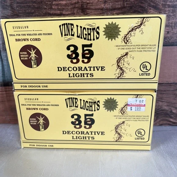 Vintage - New- EVERGLOW‎ 35 Miniature String Lights - Clear - Brown Cord