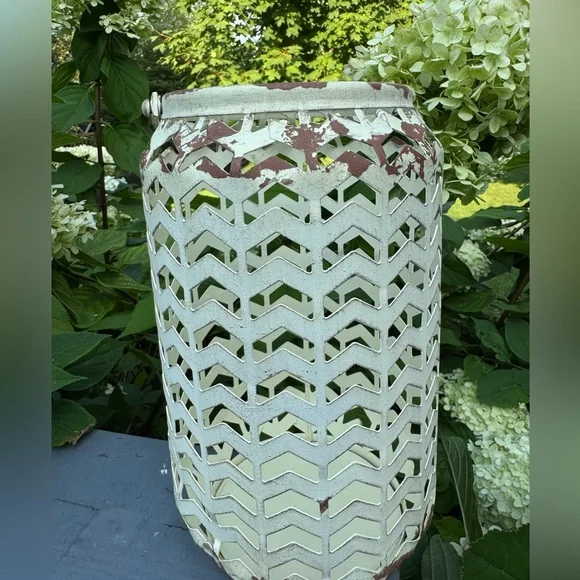 Home Rustic Metal Lantern with Chevron Design