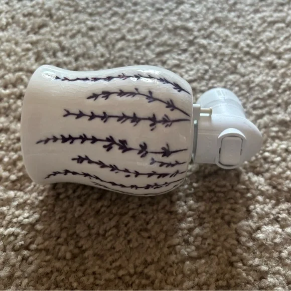 Scentsy Ceramic Plug-In Warmer in White with Purple Vine Design