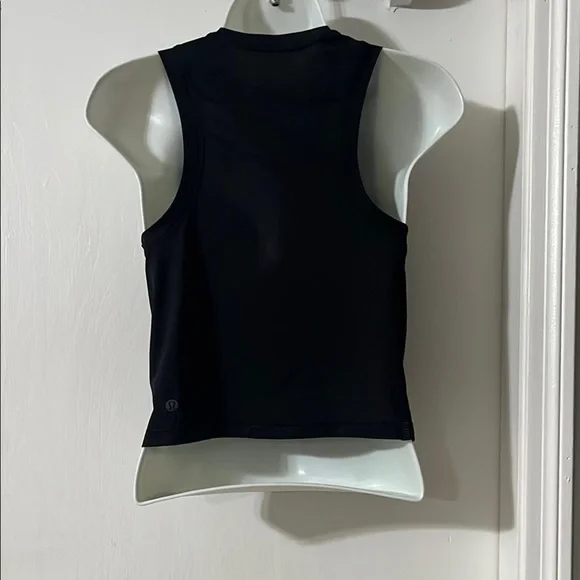 Lululemon Women's Black Sleeveless Top